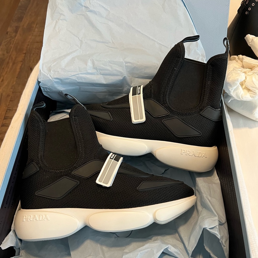 Prada calzature Donna shoes size 36.5 in box with shoe covers